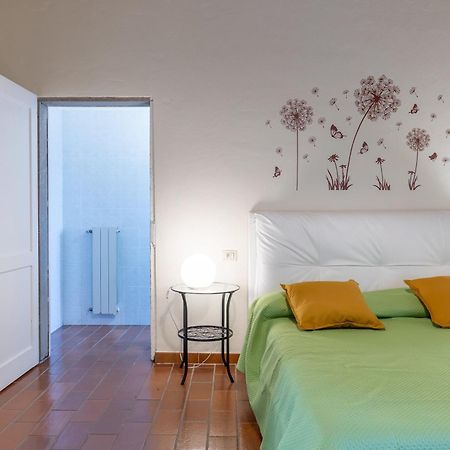 Residence Montevecchio 蒙托伯里茵瓦亚 外观 照片