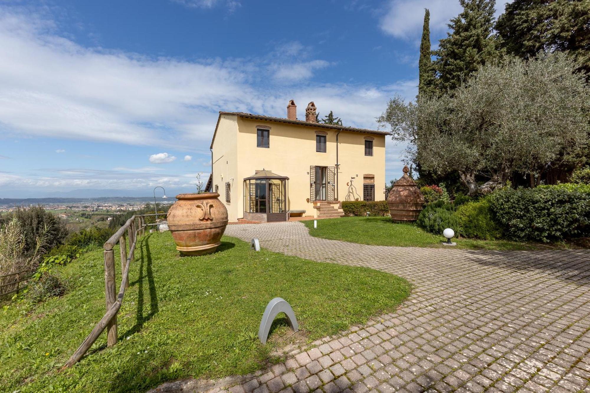 Residence Montevecchio 蒙托伯里茵瓦亚 外观 照片